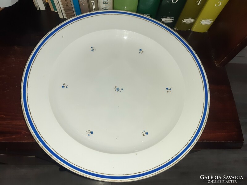 Alt Wien porcelain bowl, xix. End of No