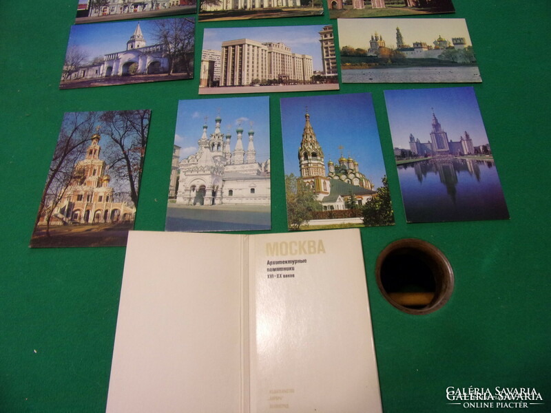 Moszkvai 16 Db-os képeslap mappában