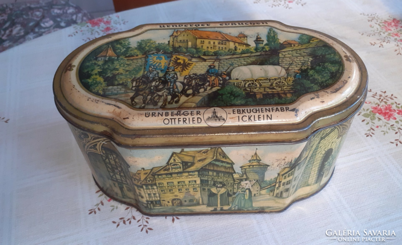 Plate box depicting old Nuremberg. 21X12x10 cm
