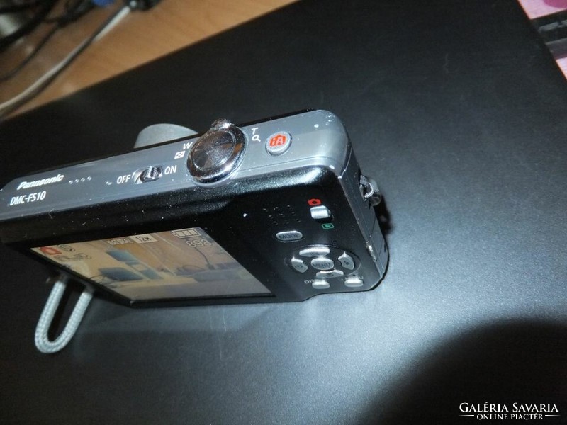 Panasonic Lumix DMC-FS10 digitális fényképező