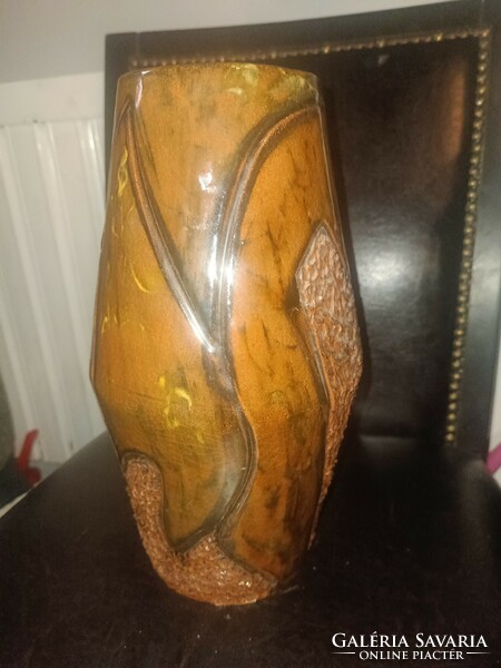 Nagyméretű kerámia váza