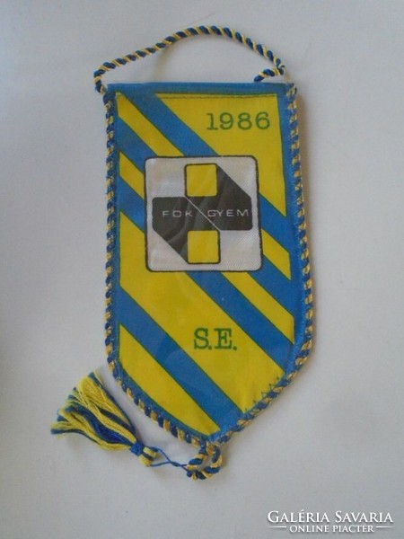 D202152 Futball - Magyaroszág Fok-Gyem.- HFC, (Hargita FC)  Ludens AFC - zászló 1986  - 140 x 75 mm