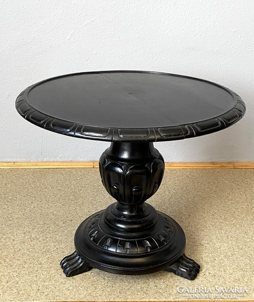 Antique 1-legged black painted round salon table