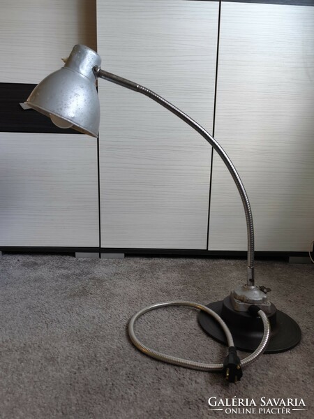 Old Szarvas lt-60 industrial machine lamp.. Industrial workshop lamp on base.