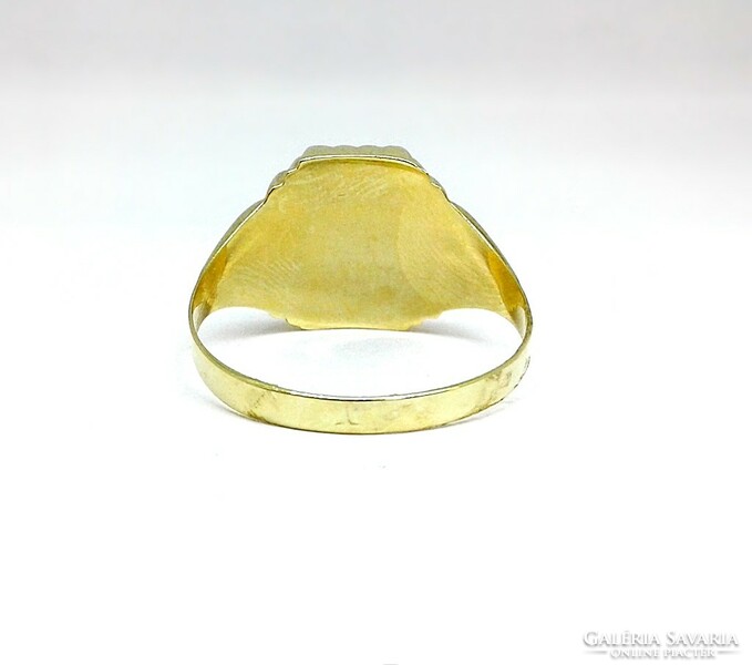 Gold signet ring (zal-au122877)