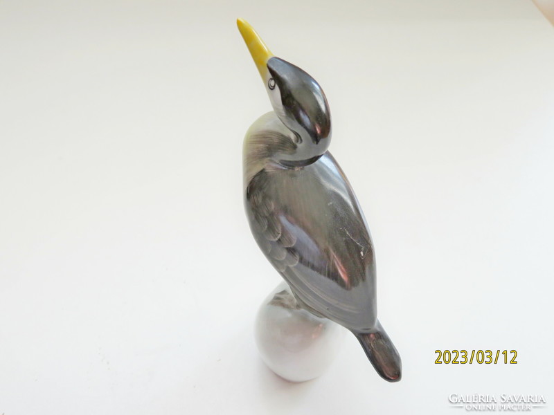 Hollóházi porcelán kormorán madár (kárókatona)