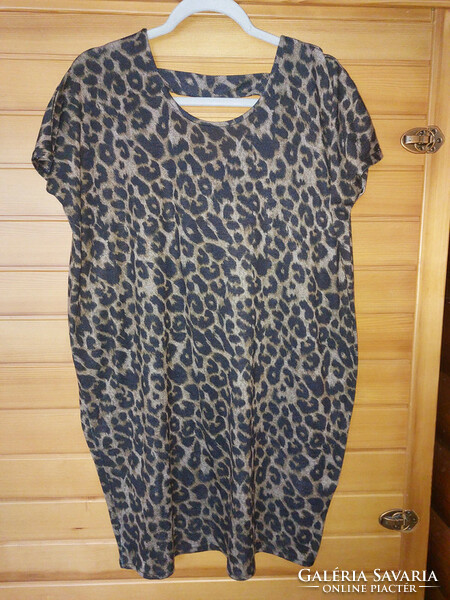New look large size leopard print dress. L like new. Chest: 70-95cm
