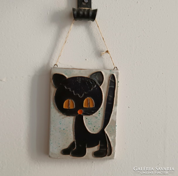 2 Pieces industrial artist ceramic pendants, cats and bears
