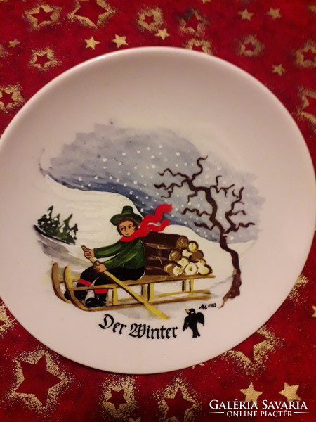 German porcelain limited edition winter picture plate 1983 19cm. Flawless