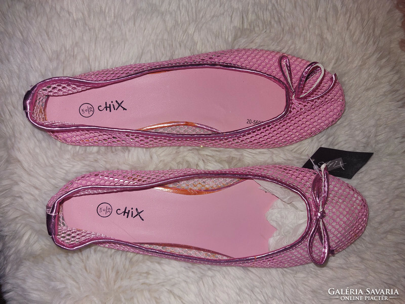 Chix 39-es rózsaszín masnis topánka. Új