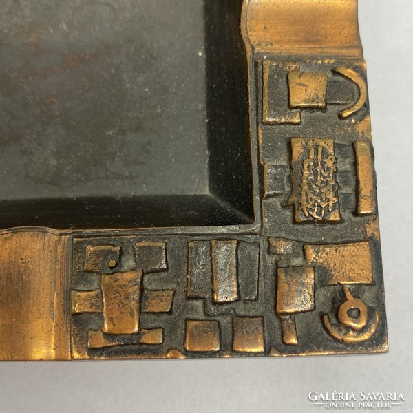 Industrial bronze ashtray + butt press