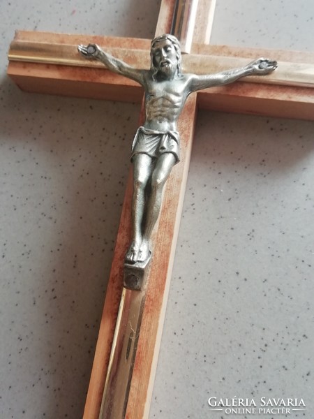 Small cross, crucifix