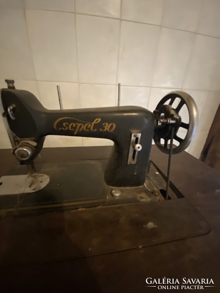 Csepel sewing machine for decorative purposes