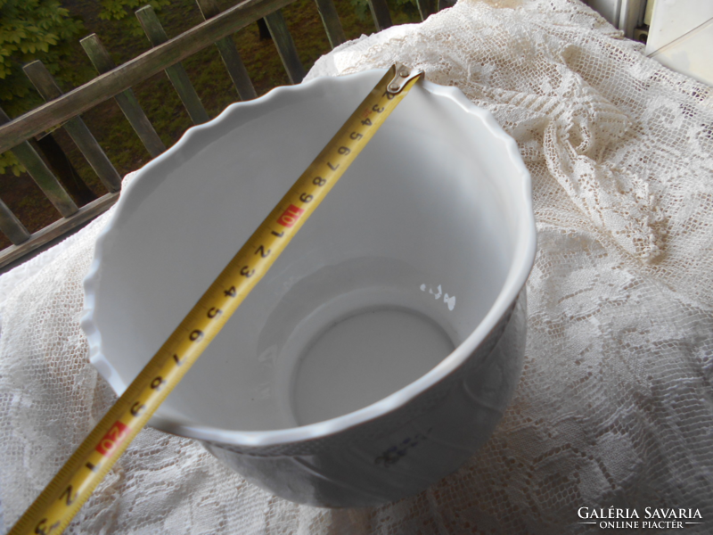 Hollóházi porcelán kaspó- Hajnalka mintás .szájátmérő 19 magasság 15,5 cm