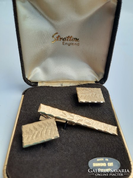 Vintage Stratton England mandzsetta gomb és nyakkendőtű saját dobozában, talán használva sem volt