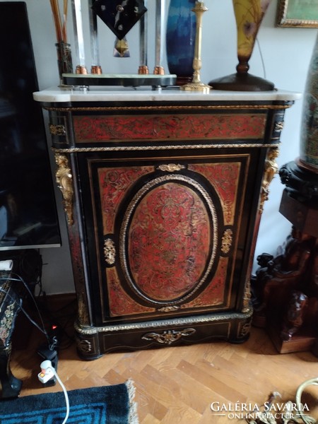 Old boulle chest of drawers