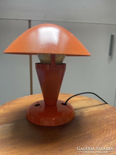 Joseph loop napako lamp