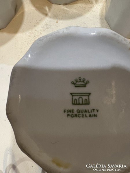 English porcelain teacups, 4 pieces, 9 cm in size, 4595
