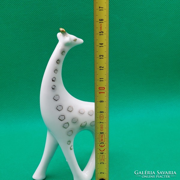 Retro porcelain giraffe figure