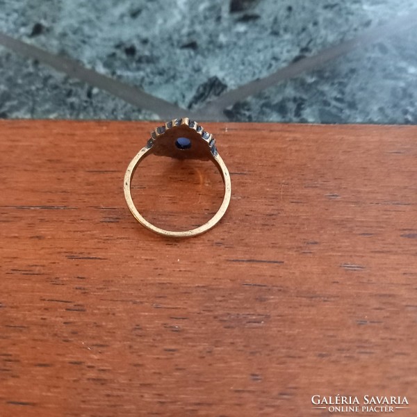 Antique ring