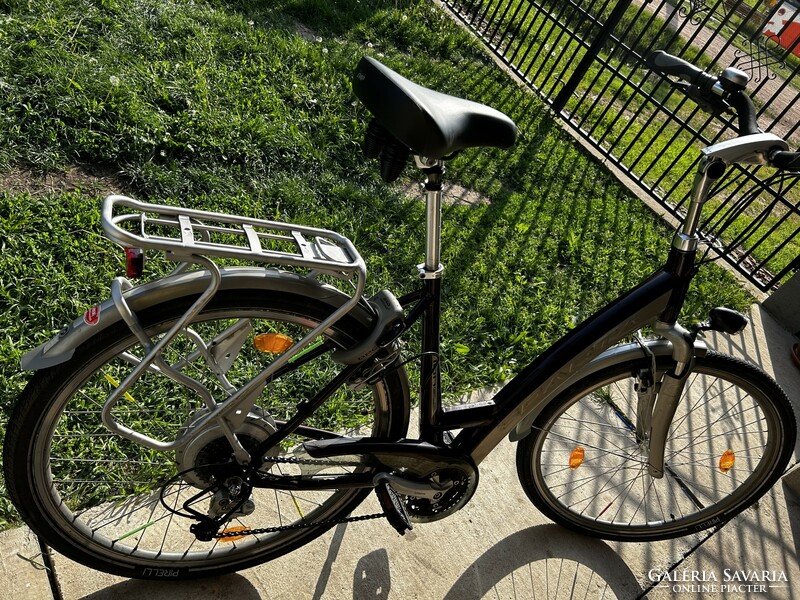 SPARTA 28” hidraulikus fékrendszerű 53-as vázméretű kerékpár újszerű
