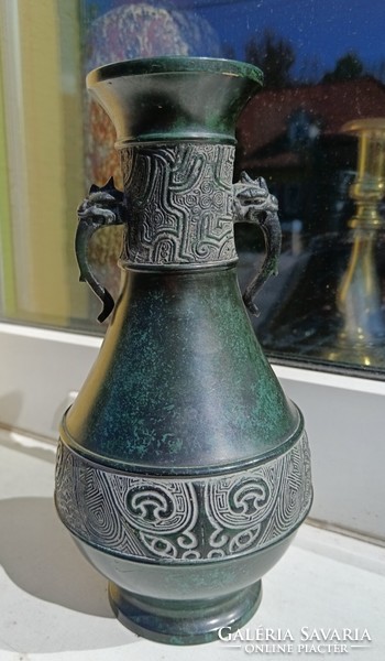 Bronz japán váza