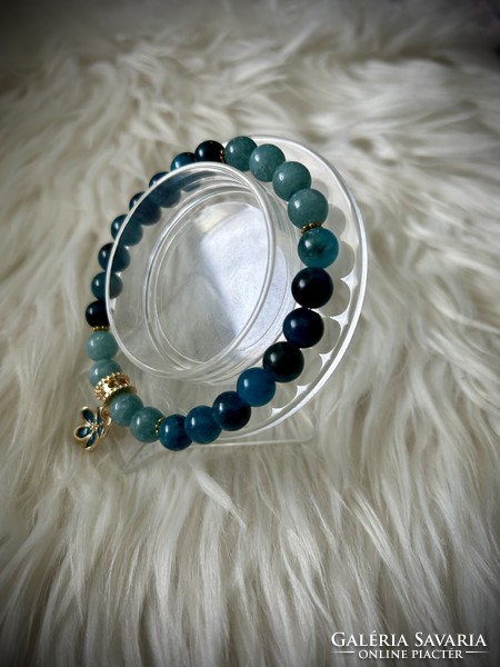 Blue apatite and chalcedony mineral bracelet