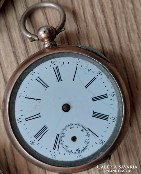 4 non-working pocket watches (2 of which are silver)