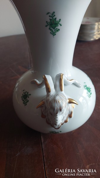 Herend Appony pattern ram's head vase - 26 cm