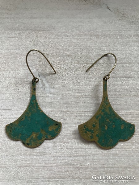Gingko leaf antiqued copper earrings