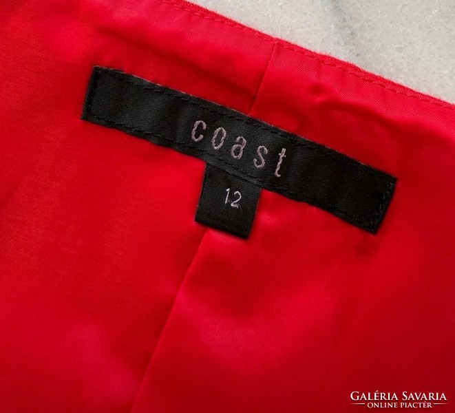 Coast 38-as exkluzív piros alkalmi ruha, tubusruha