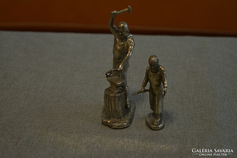 Silver-plated detailed blacksmith and his assistant small plastic/miniature