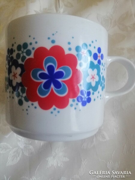 Alföldi bella cup of tea is beautiful