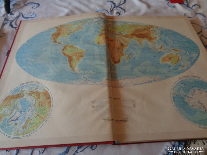 World atlas, good condition, 1969.