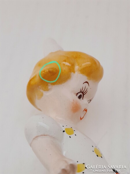 Gránit kerámia figura, katicás kislány  ritka festéssel