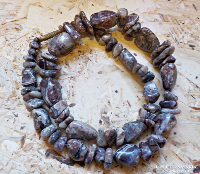 Old growing mineral necklace
