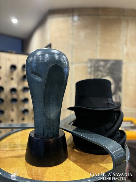 Gladiátor kék-fekete kalaptartó GLADIATOR BLUE-BLACK HATSTAND
