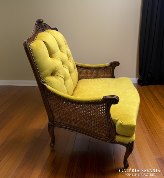 Baroque style large armchair/armchair with new upholstery