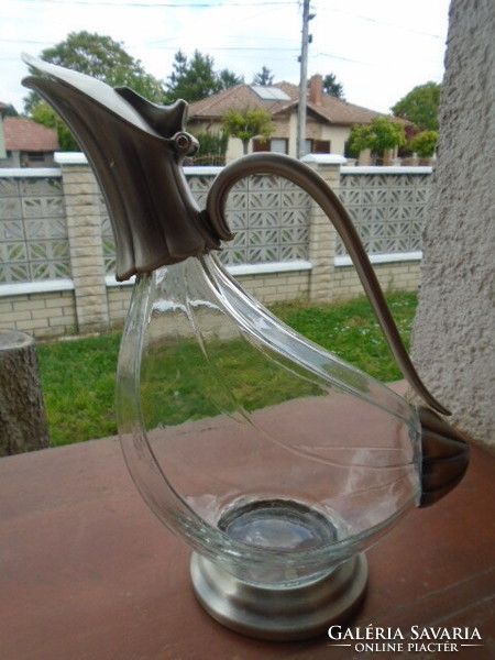 French wine pouring glass decanter luxury item at advertised price height 26 cm width 22 cm 2