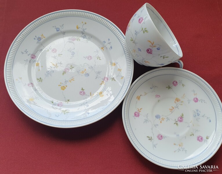 Triptis német porcelán reggeliző kávés teás szett csésze csészealj kistányér virág mintával