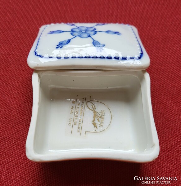 Schmuck Weinheim német porcelán ékszertartó doboz szelence