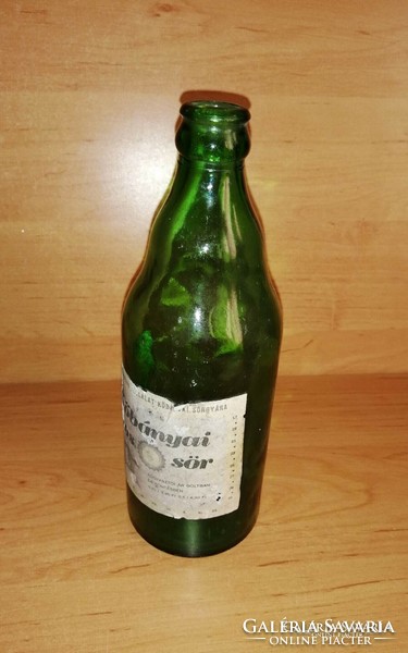Old quarry light beer glass bottle (30/d)