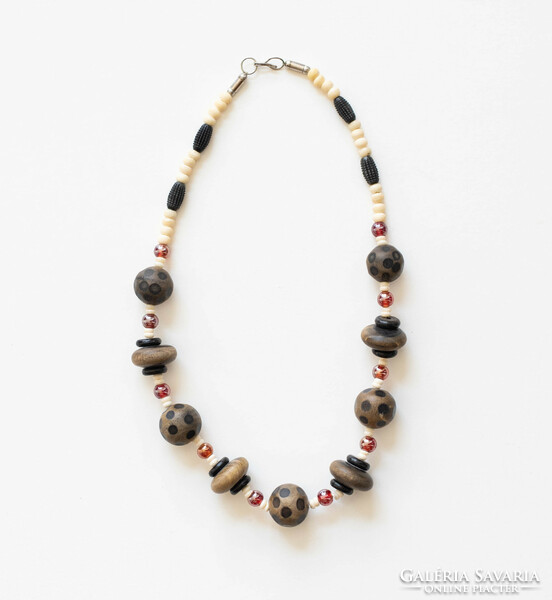 Vintage bone necklace complete with glass beads - bohemian ethno boho folk art
