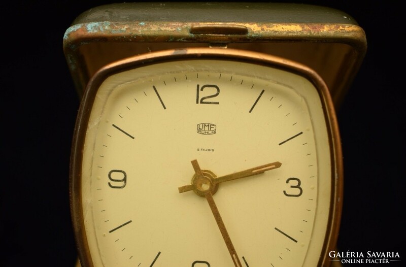 Old umf ruhla travel clock / alarm clock / mechanical / retro / old