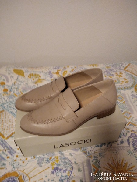 ÚJ, Lasocki bőr női cipő, kényelmes, 41-es méretű
