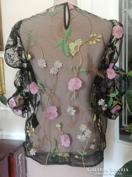 H&m 38 embroidered floral tulle casual blouse
