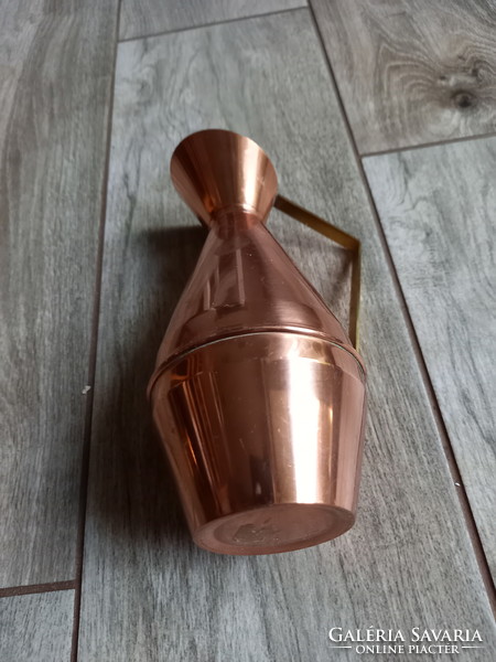 Interesting old red copper spout (18.8x10.8x8 cm)
