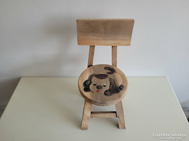 Retro wooden children's chair dog pattern small children's chair seat