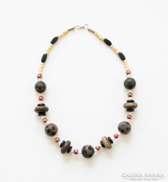 Vintage csont nyaklánc üveg gyöngyökkel kiegészítve - bohém etno boho folk art