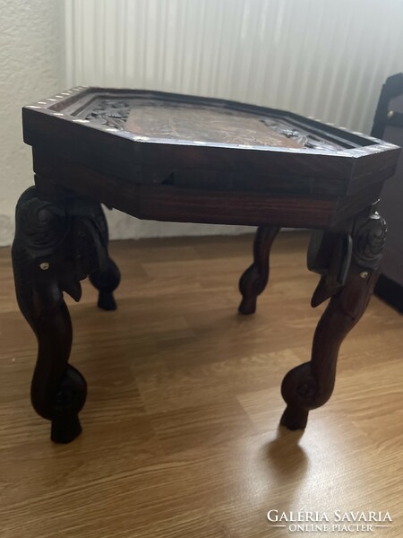 Beautiful carved marquetry oriental small table with ivory legs and bone inlay